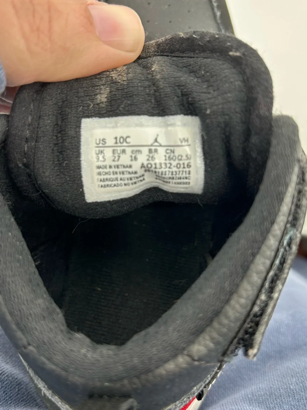 Jordan Fadeway black hightop sneakers for kids